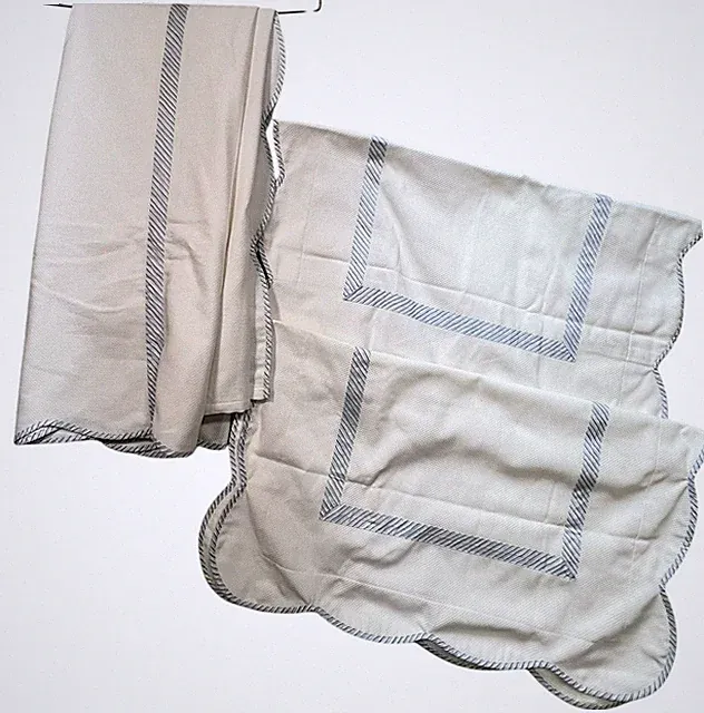 Lot Of 3 Textured Full Size Bedspread & 2 Shams White Scalloped Blue Trim